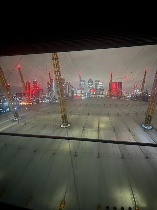 Lushpen - O2 Arena Apartment London Exterior photo