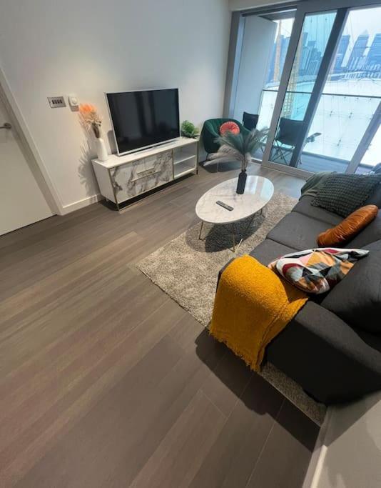 Lushpen - O2 Arena Apartment London Exterior photo