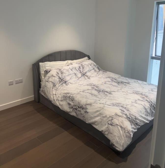 Lushpen - O2 Arena Apartment London Exterior photo