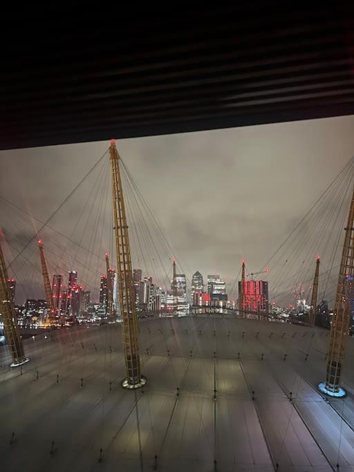 Lushpen - O2 Arena Apartment London Exterior photo