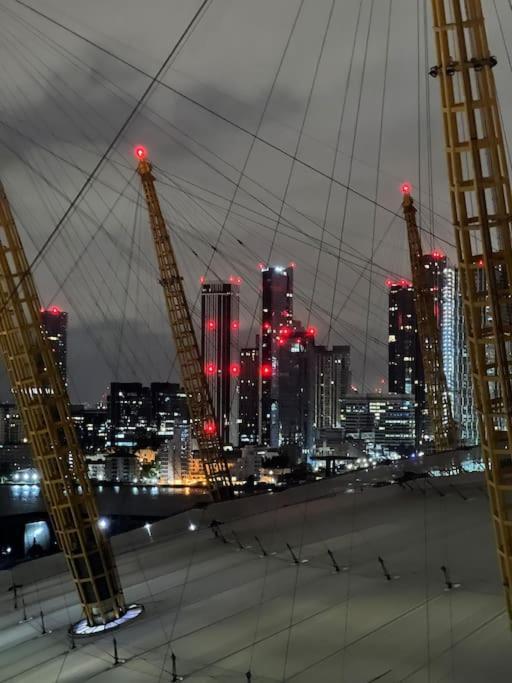 Lushpen - O2 Arena Apartment London Exterior photo