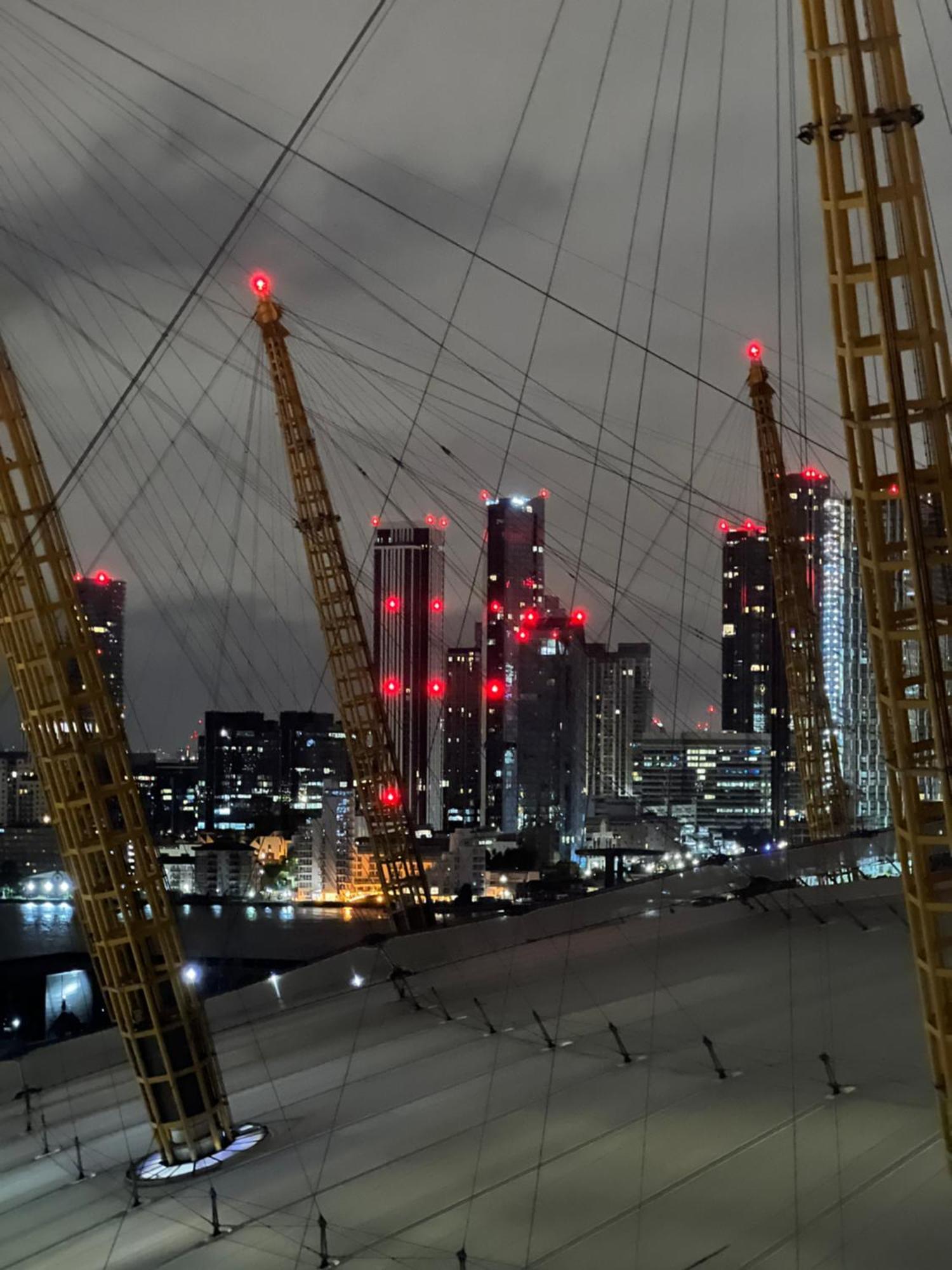 Lushpen - O2 Arena Apartment London Exterior photo